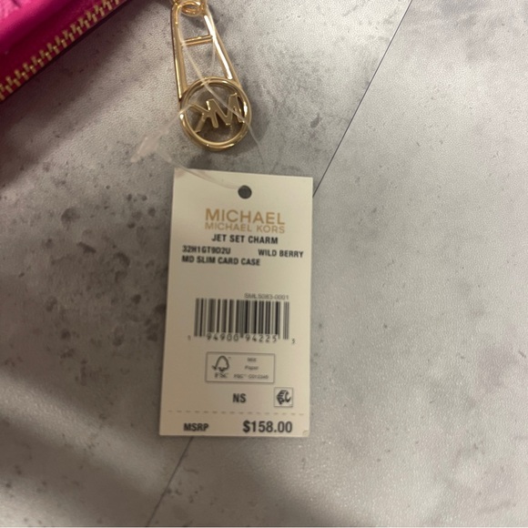 Michael Kors Pink Willa Pleated Bucket Bag + Pouch & Matching Wallet Wild Berry - Picture 13 of 13